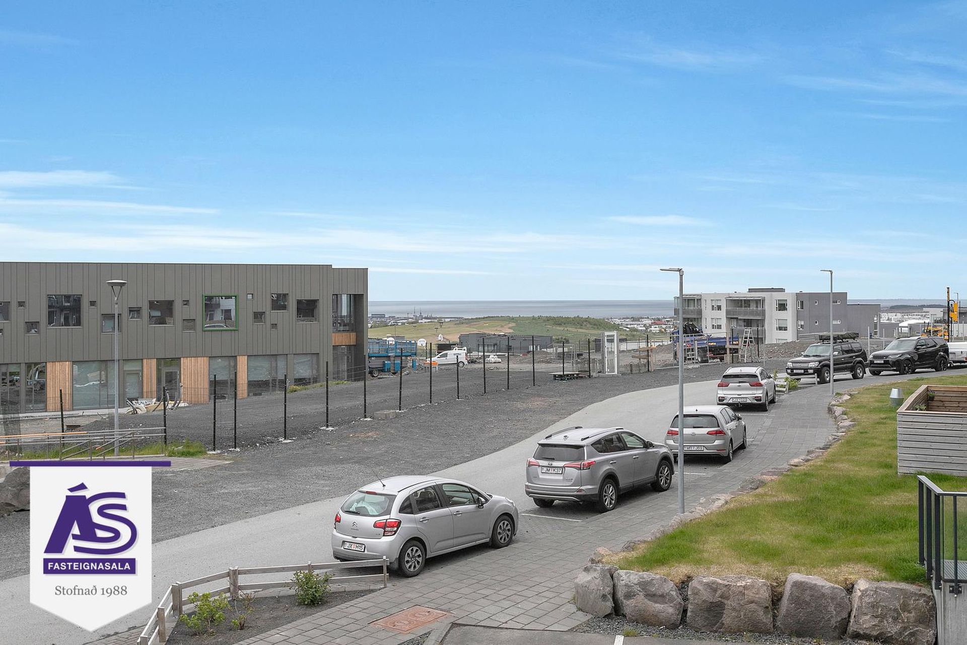 Vinastræti 8 - 0202, 210 Garðabær