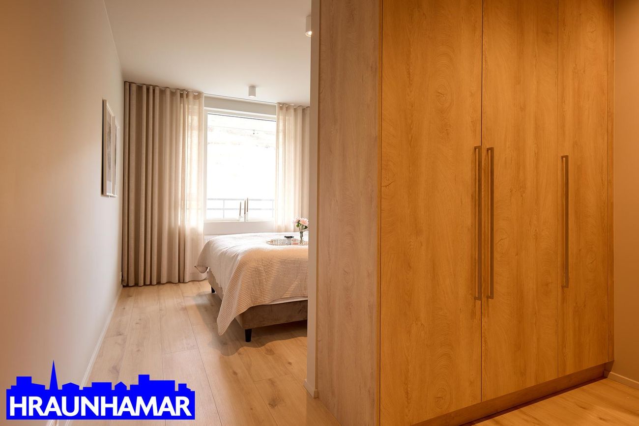 Baughamar 5, 221 Hafnarfjörður