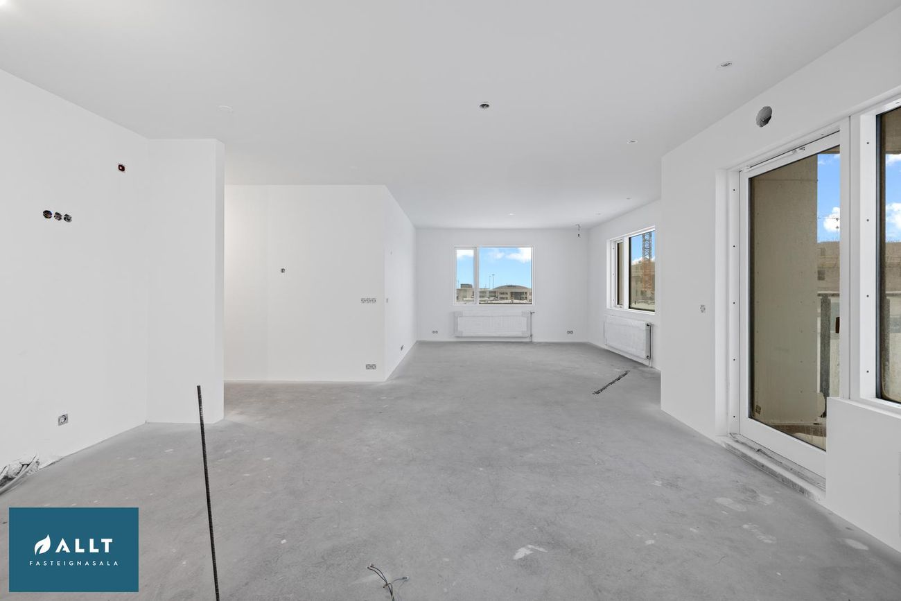 Asparlaut 24, 230 Reykjanesbær