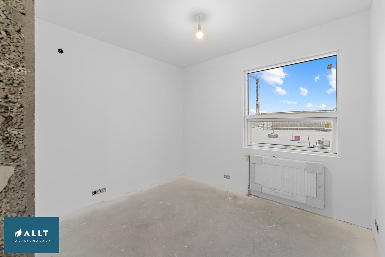 Asparlaut 24, 230 Reykjanesbær