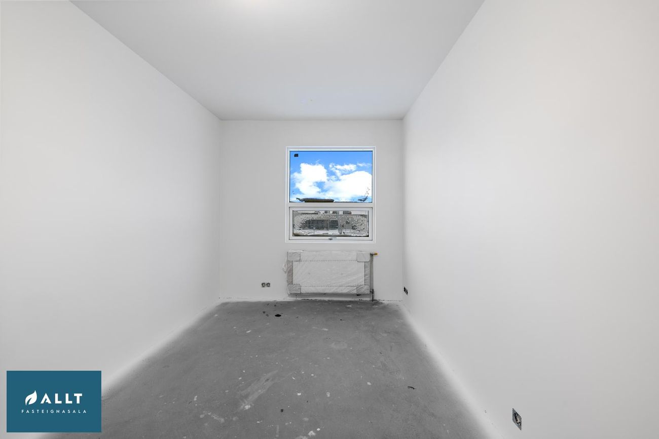 Asparlaut 24, 230 Reykjanesbær