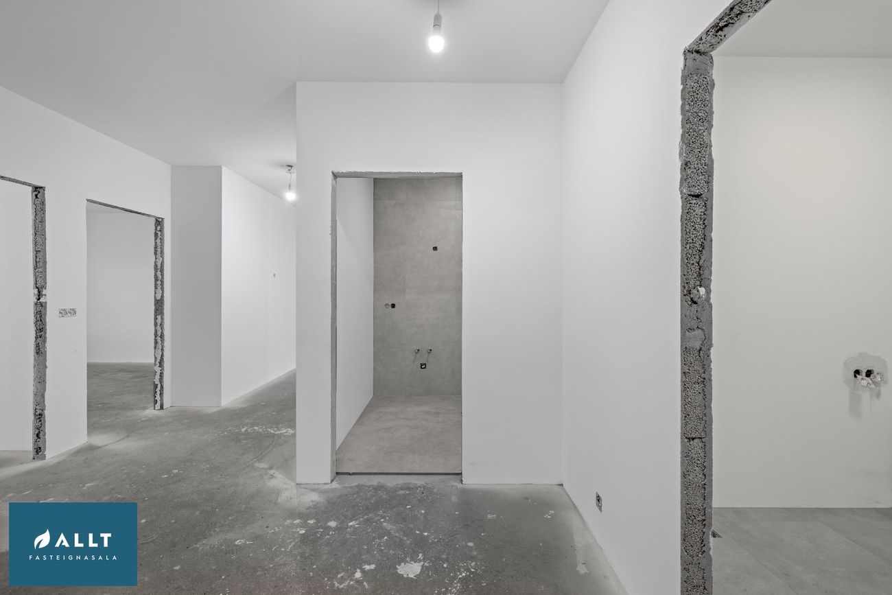 Asparlaut 24, 230 Reykjanesbær