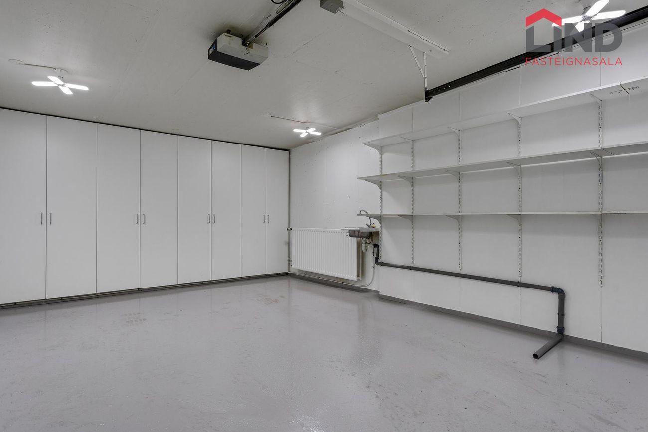 Sléttuvegur 17, 103 Reykjavík