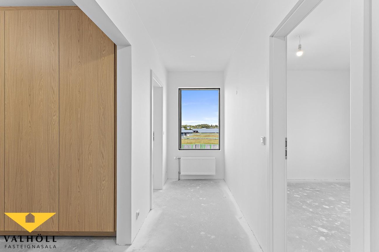 Asparlaut 1, 230 Reykjanesbær