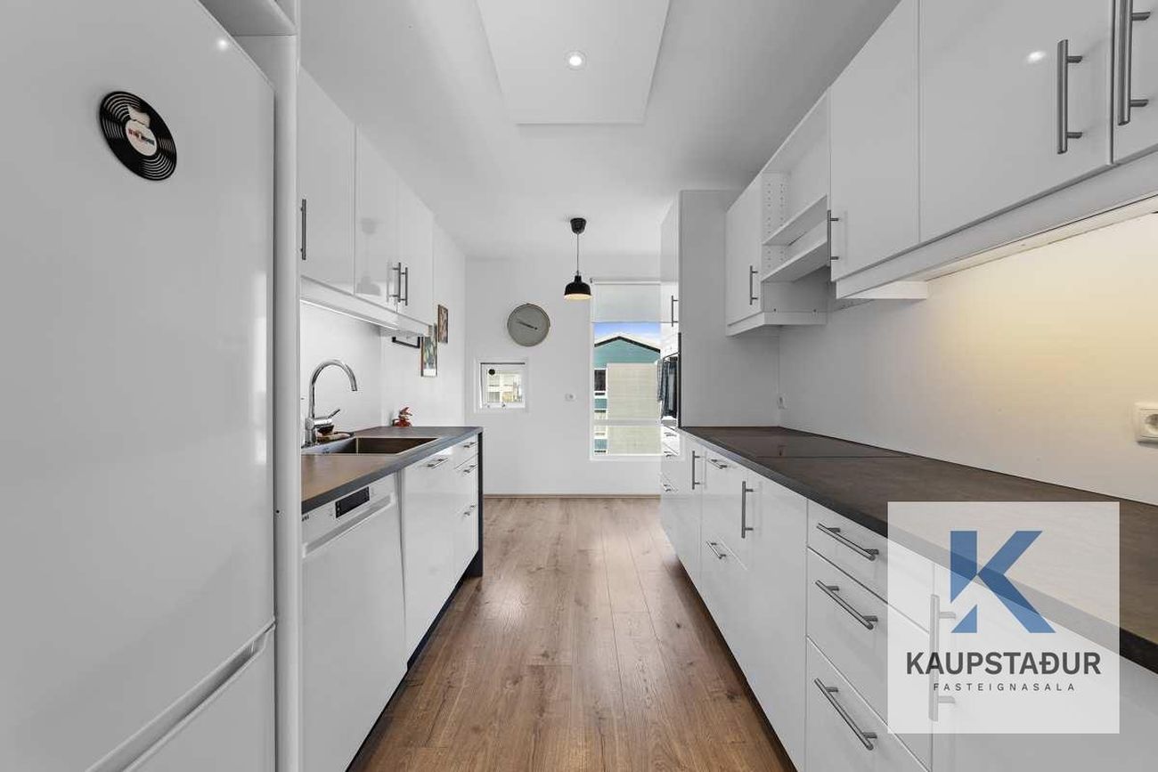 Álfaborgir 17, 112 Reykjavík