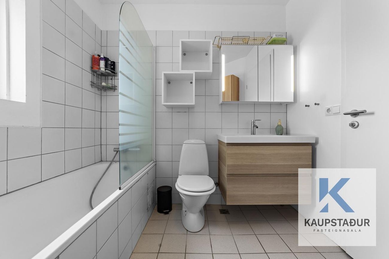 Álfaborgir 17, 112 Reykjavík