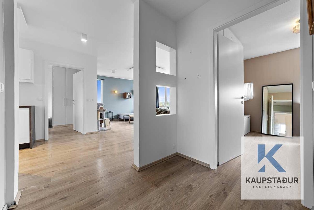 Álfaborgir 17, 112 Reykjavík