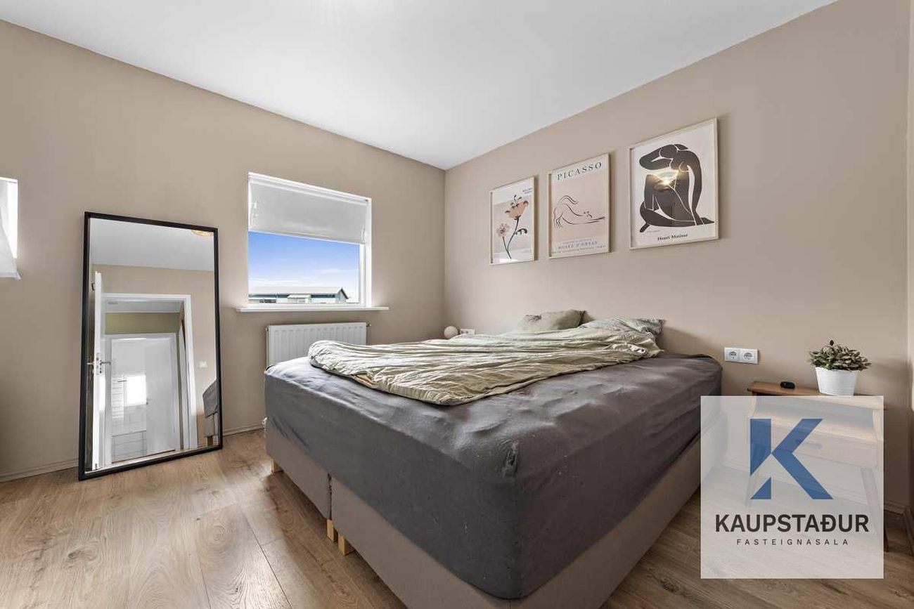 Álfaborgir 17, 112 Reykjavík