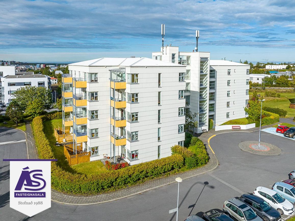 Sólvangsvegur 1 - 0402, 220 Hafnarfjörður