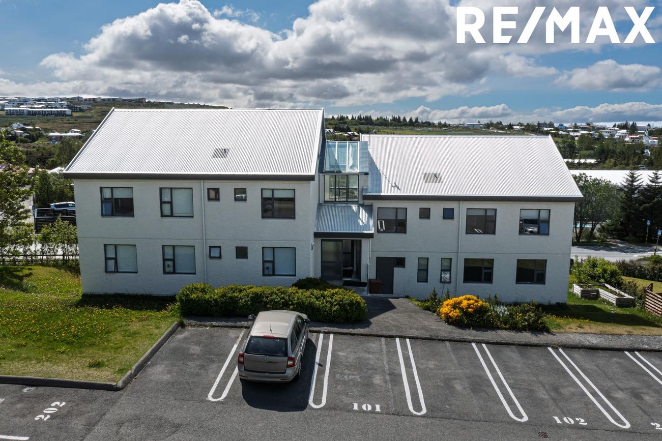 Traðarberg 23