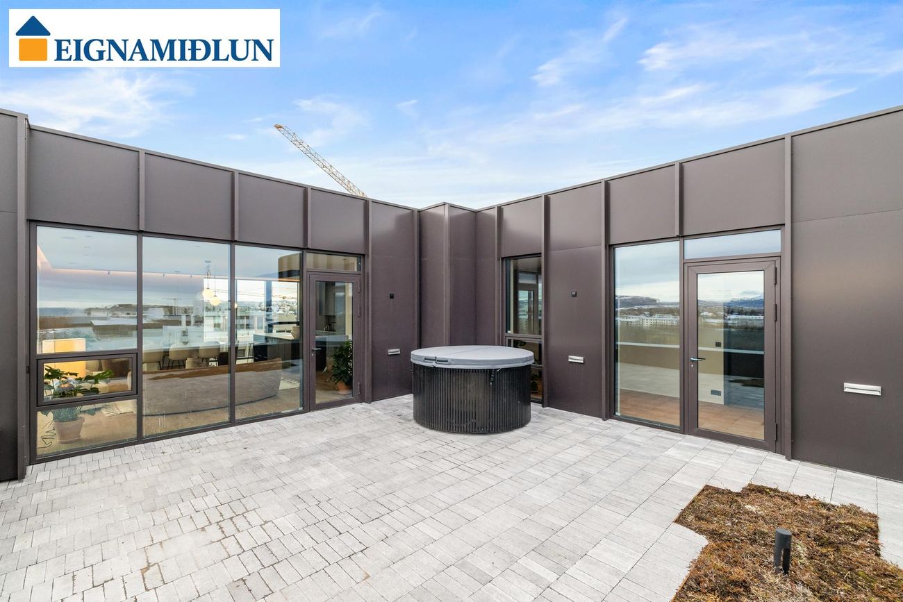 Dalsmúli 1 - 0701, 108 Reykjavík