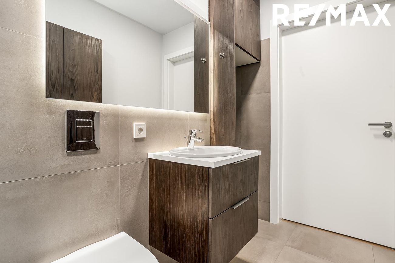 Hafnarbraut 15B, 200 Kópavogur