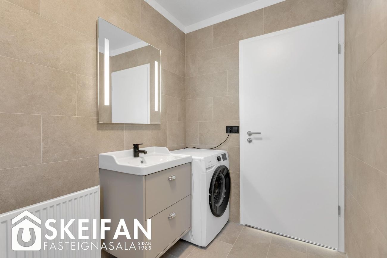 Kelduhvammur 14, 220 Hafnarfjörður