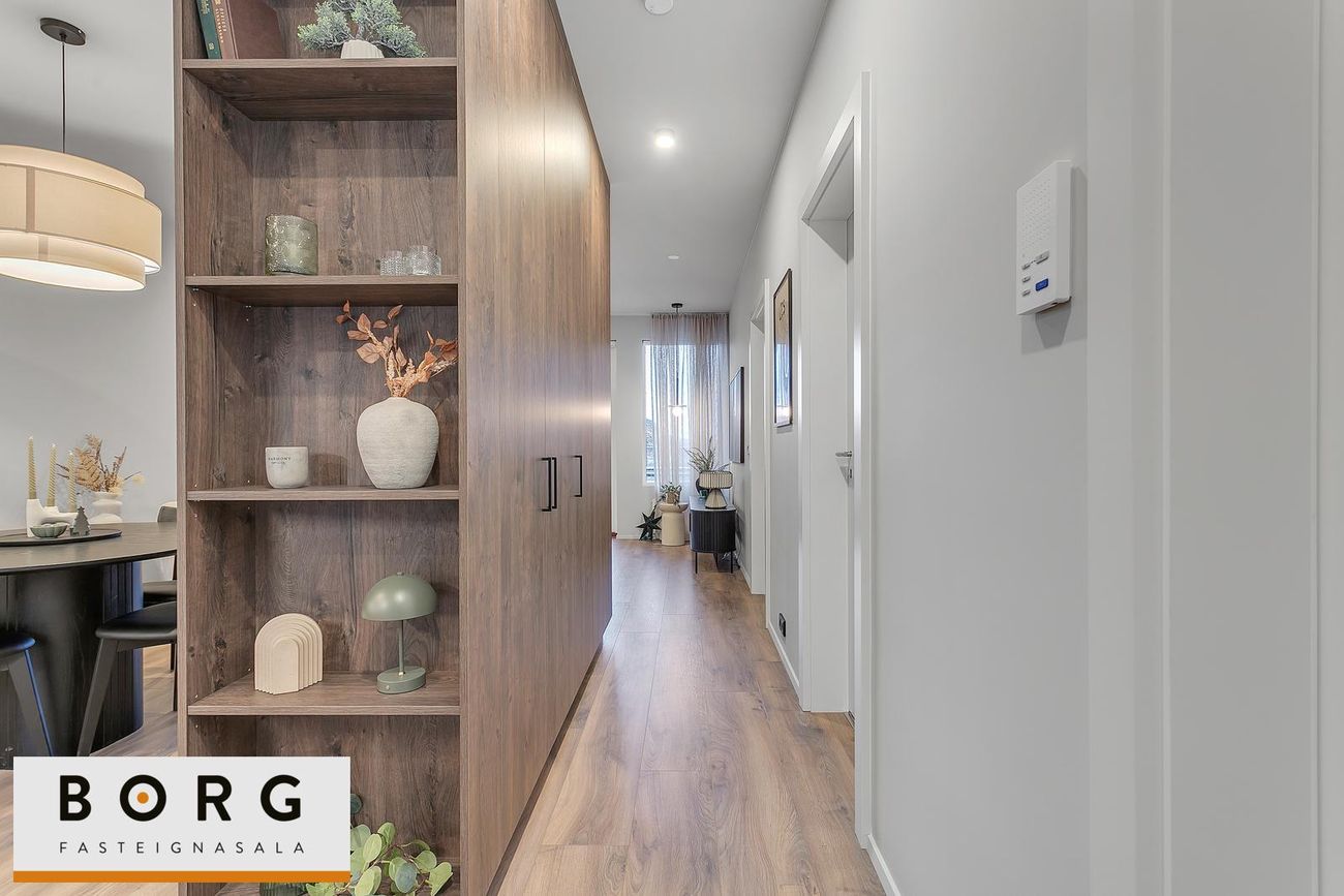 Áshamar 42 - 0103, 221 Hafnarfjörður