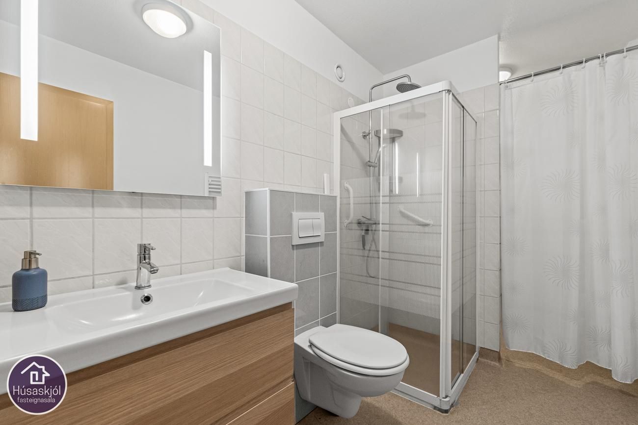 Árskógar 6, 109 Reykjavík