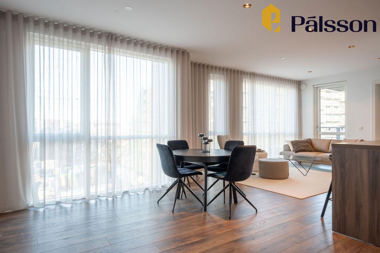 Grensásvegur 1B, 108 Reykjavík