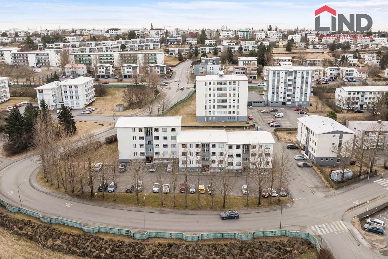 Furugrund 74, 200 Kópavogur