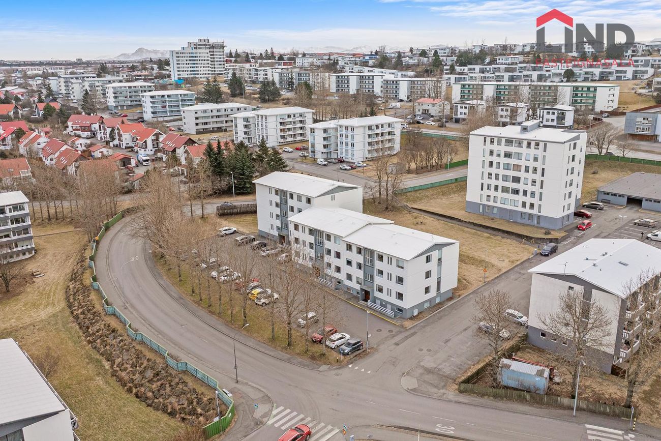 Furugrund 74, 200 Kópavogur
