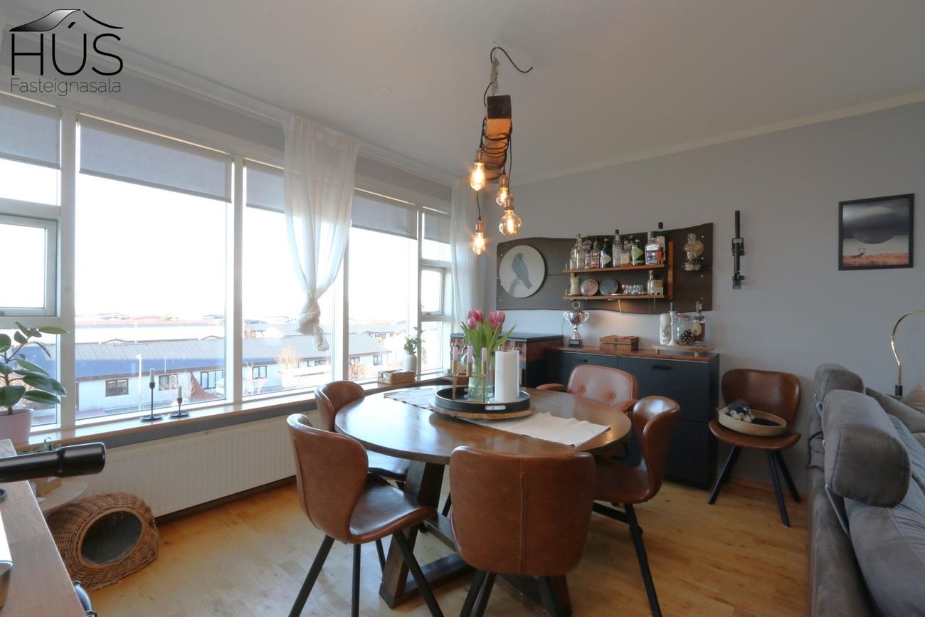 Fossvegur 4 - 0305, 800 Sveitarfélagið Árborg