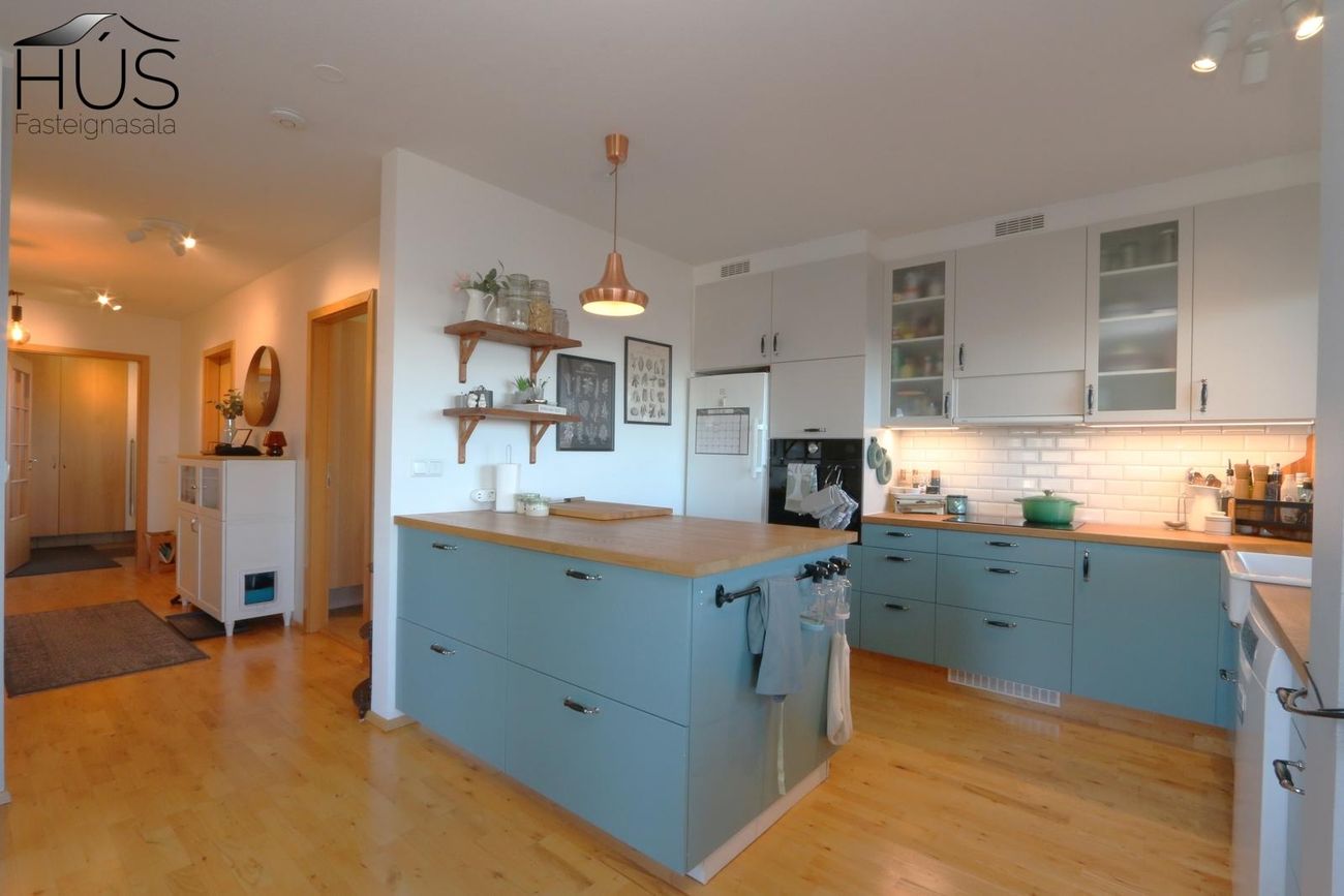 Fossvegur 4 - 0305, 800 Sveitarfélagið Árborg