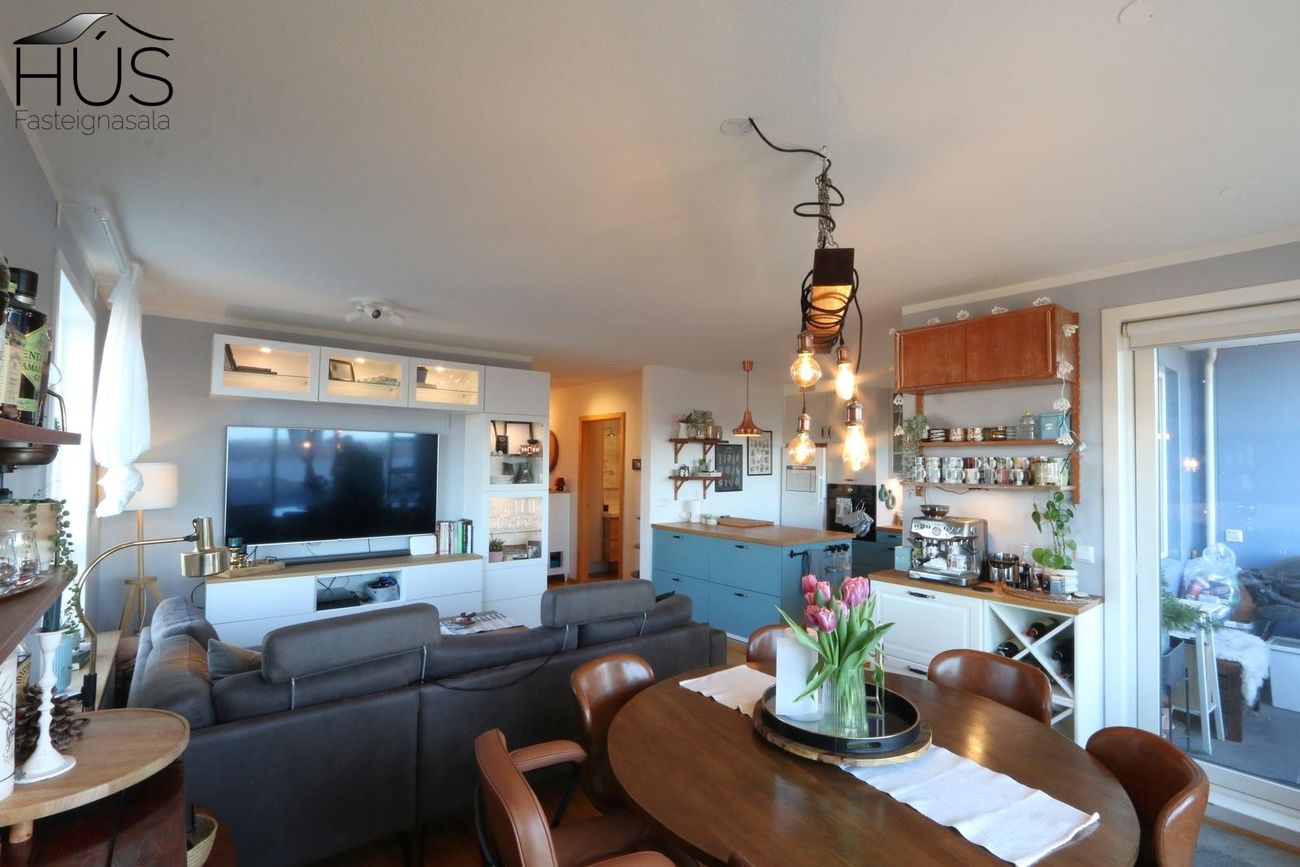 Fossvegur 4 - 0305, 800 Sveitarfélagið Árborg