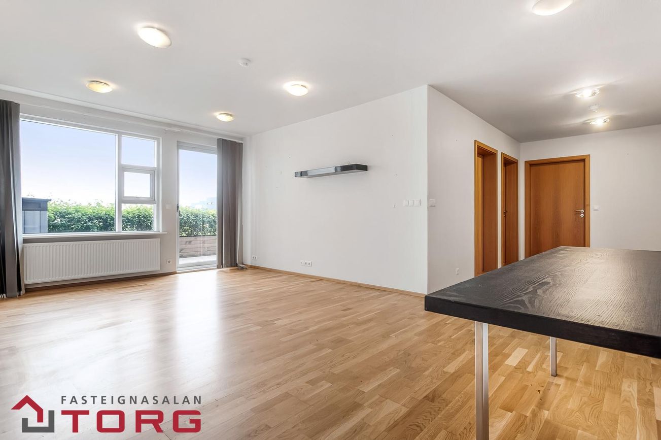 Strikið 10, 210 Garðabær