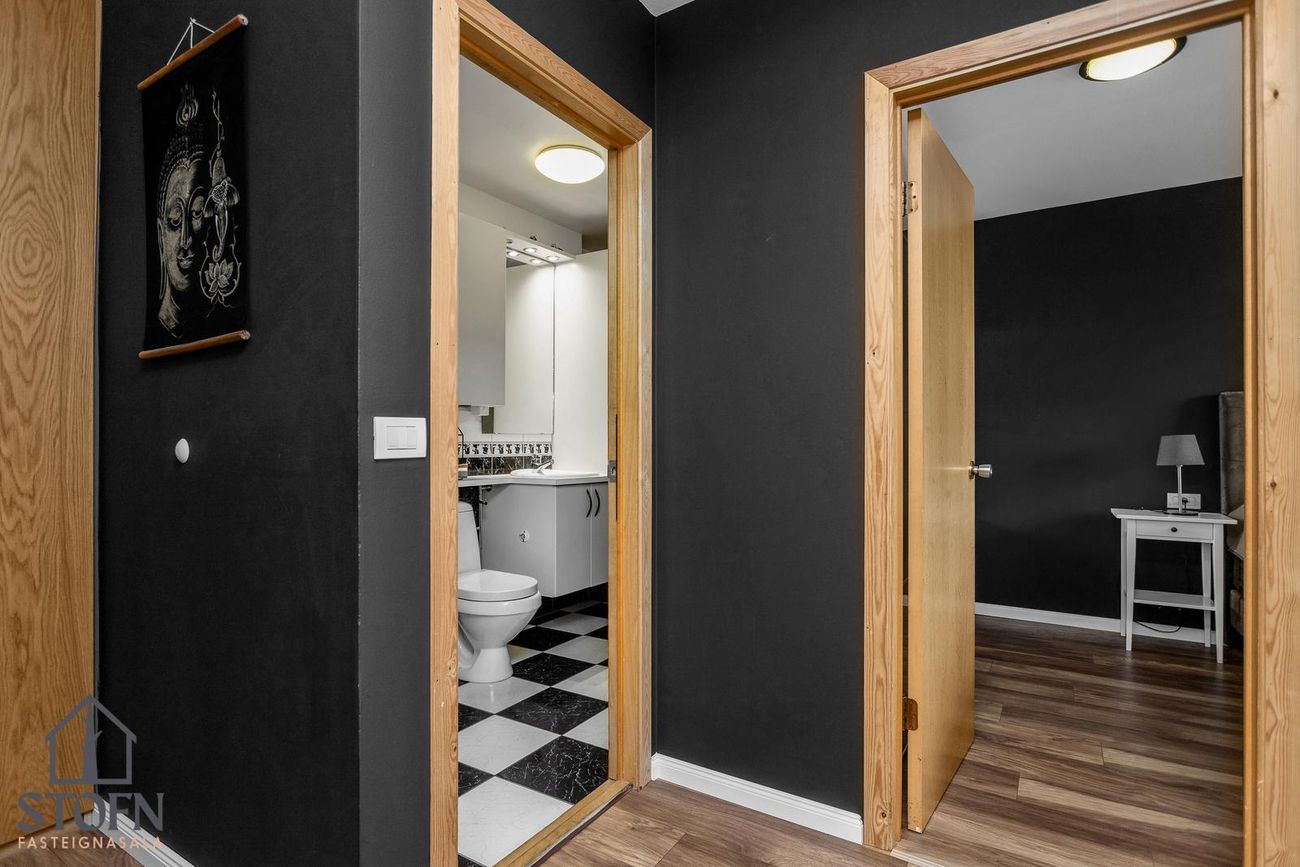 Hrafnhólar 6, 111 Reykjavík
