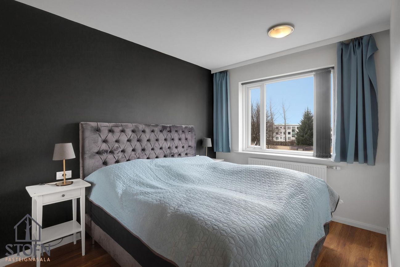 Hrafnhólar 6, 111 Reykjavík