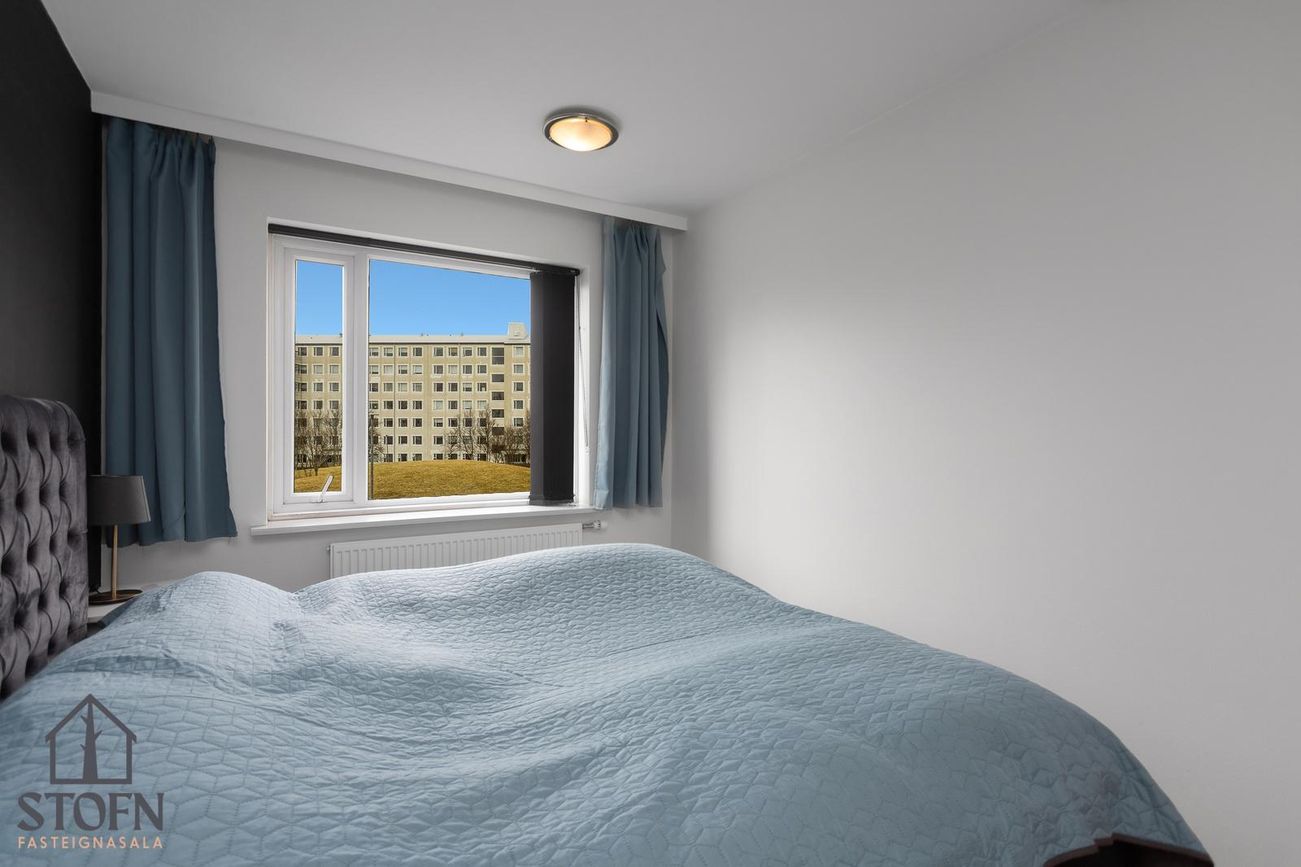 Hrafnhólar 6, 111 Reykjavík