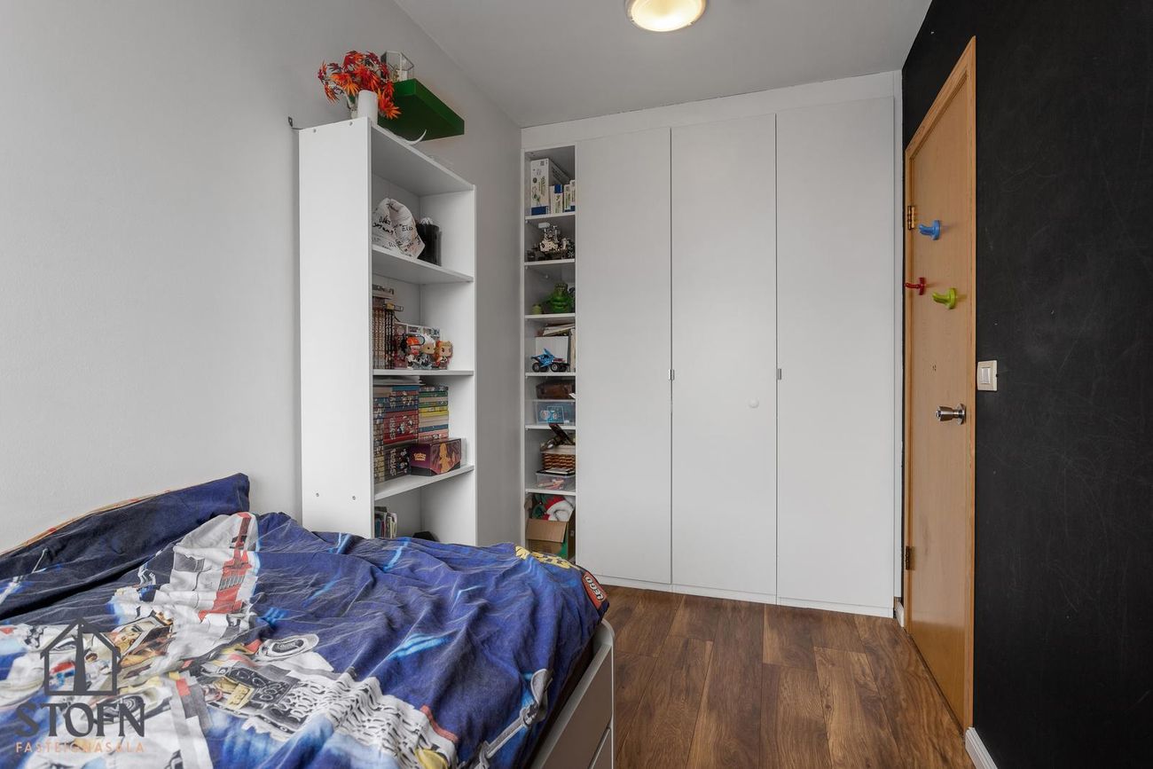 Hrafnhólar 6, 111 Reykjavík
