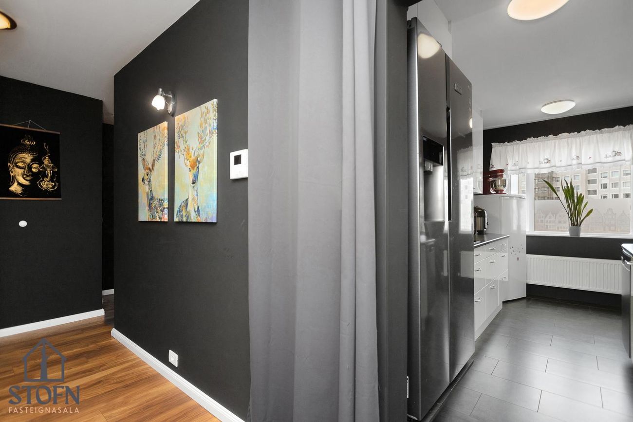 Hrafnhólar 6, 111 Reykjavík