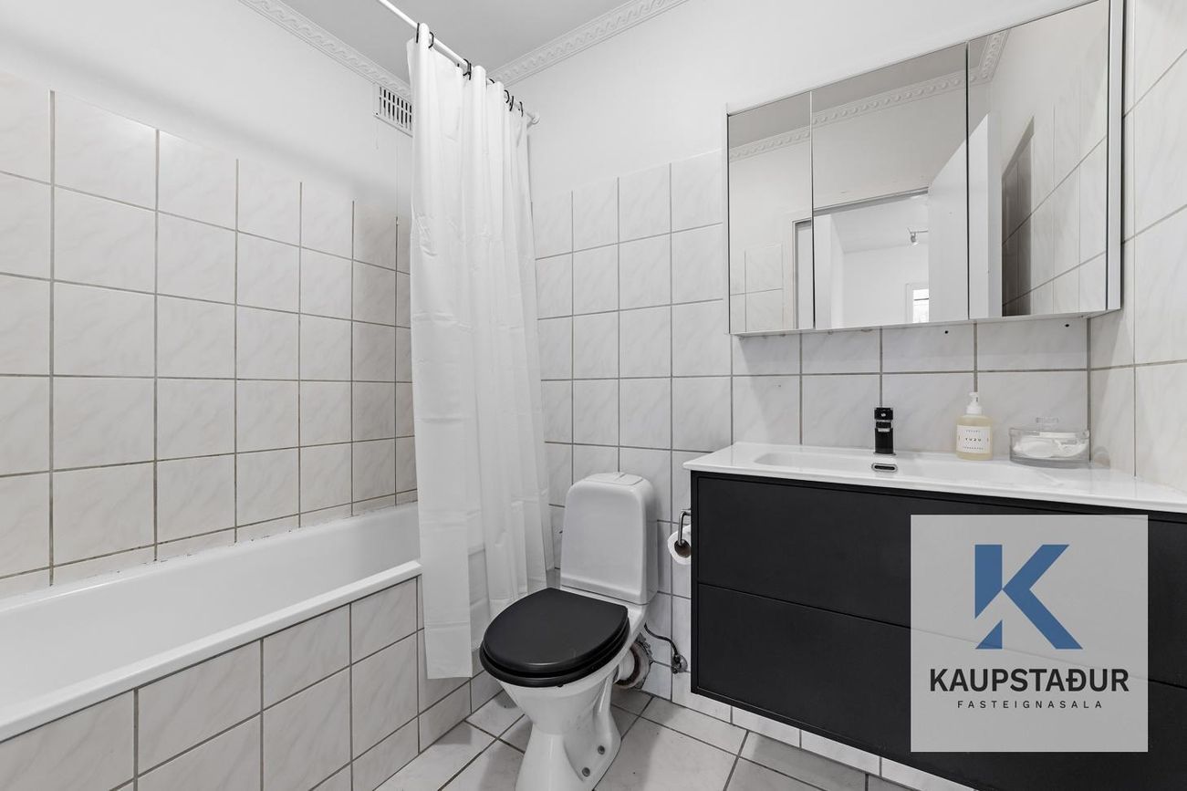 Jörfabakki 12 - 0101, 109 Reykjavík