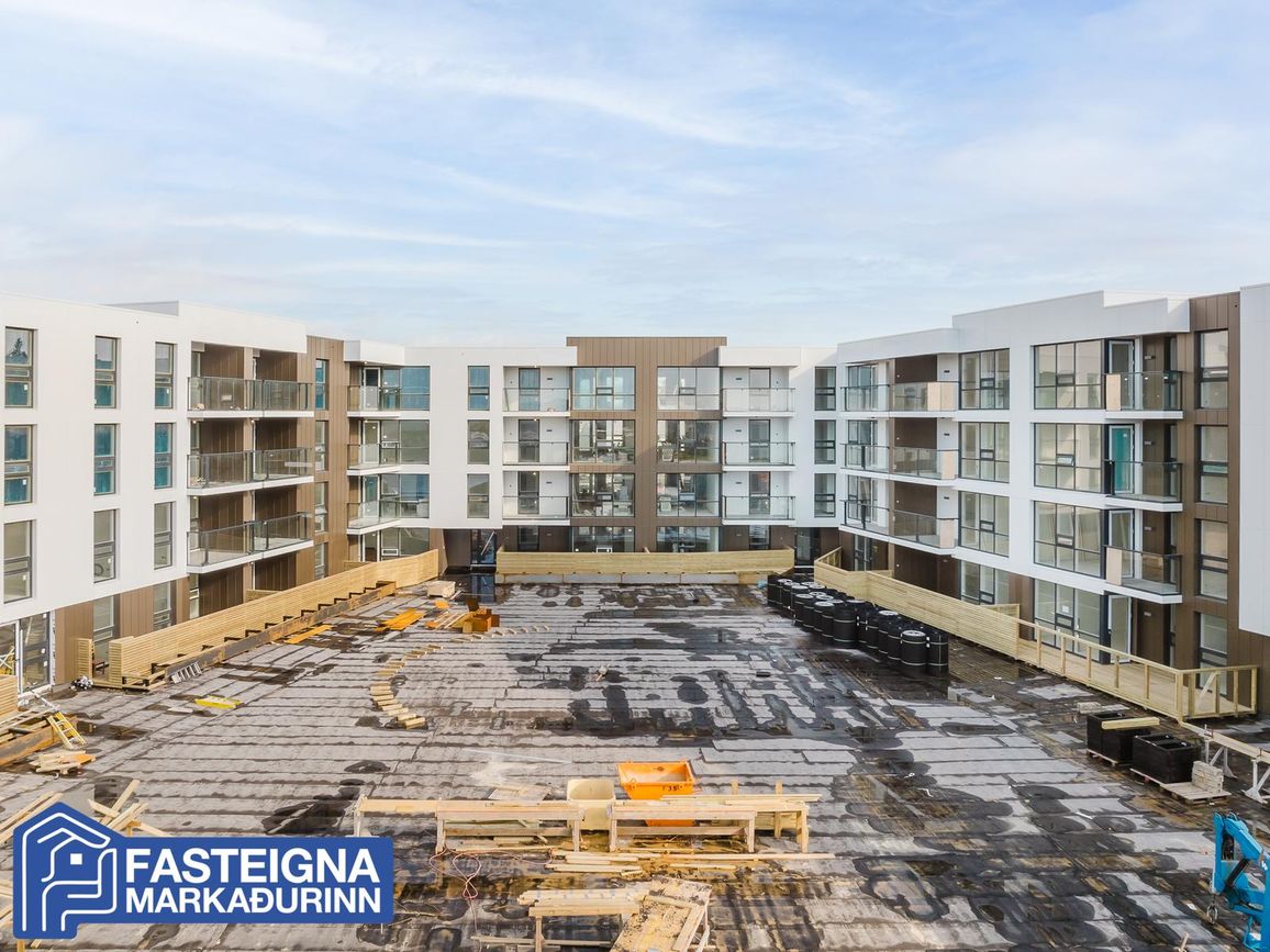 Naustavör 62 - 0308, 200 Kópavogur