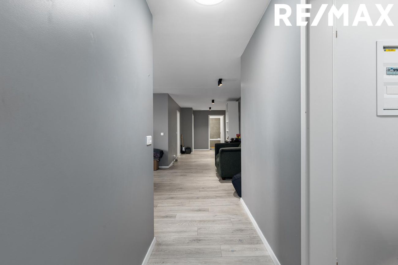 Bogabraut 953, 262 Reykjanesbær