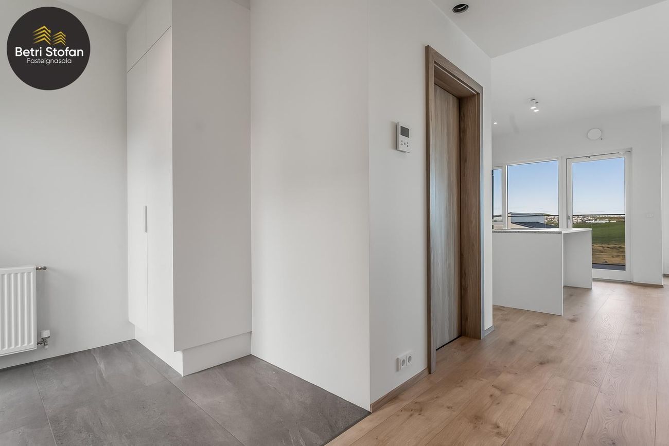 Hraungata 7, 210 Garðabær