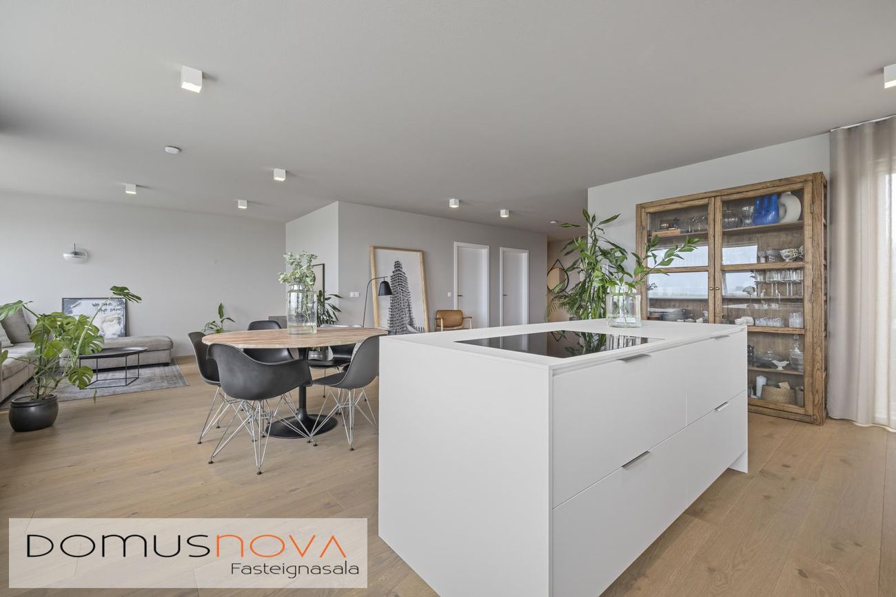 Kristnibraut 87, 113 Reykjavík