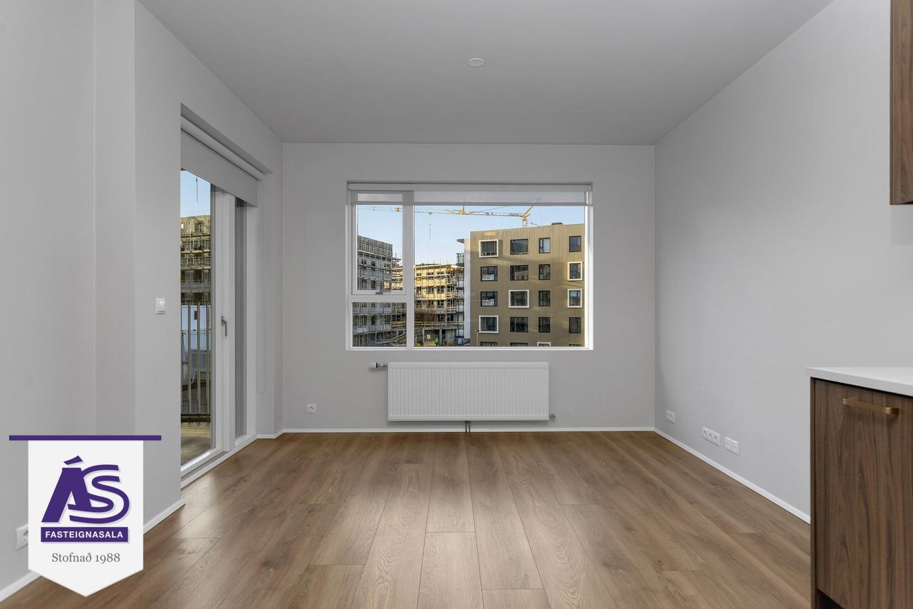 Hringhamar 31, 221 Hafnarfjörður