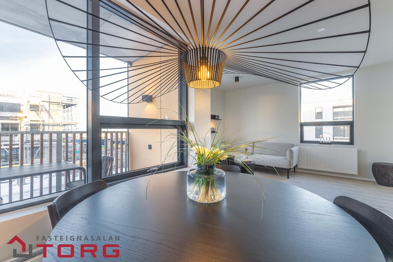 Eskiás 7B, 210 Garðabær