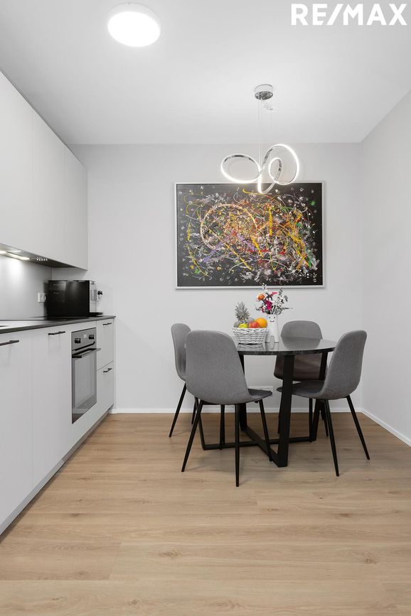 Hallgerðargata 1A, 105 Reykjavík