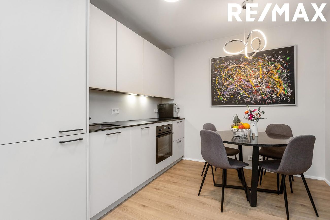 Hallgerðargata 1A, 105 Reykjavík