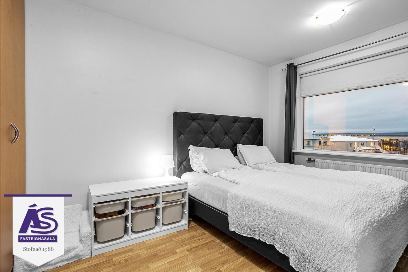 Þrastarás 18, 221 Hafnarfjörður