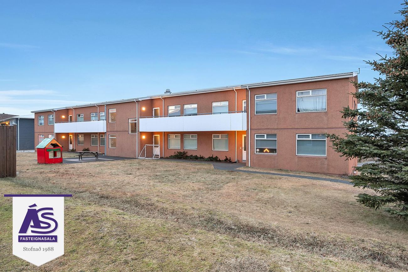 Þrastarás 18, 221 Hafnarfjörður