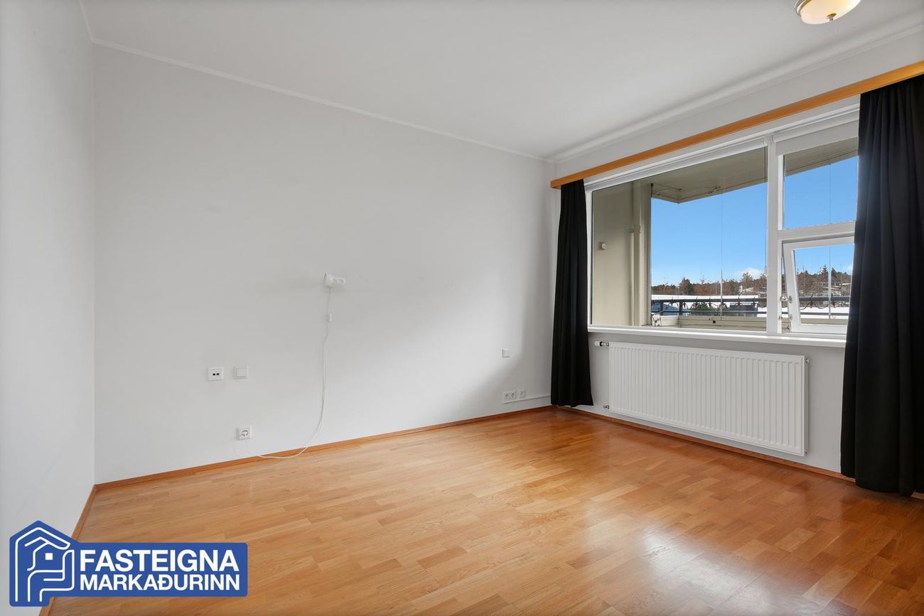 Árskógar 6 - 0402, 109 Reykjavík