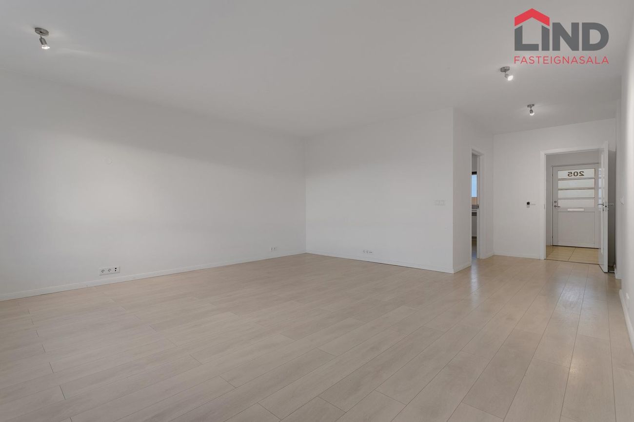 Bjarkardalur 33, 260 Reykjanesbær