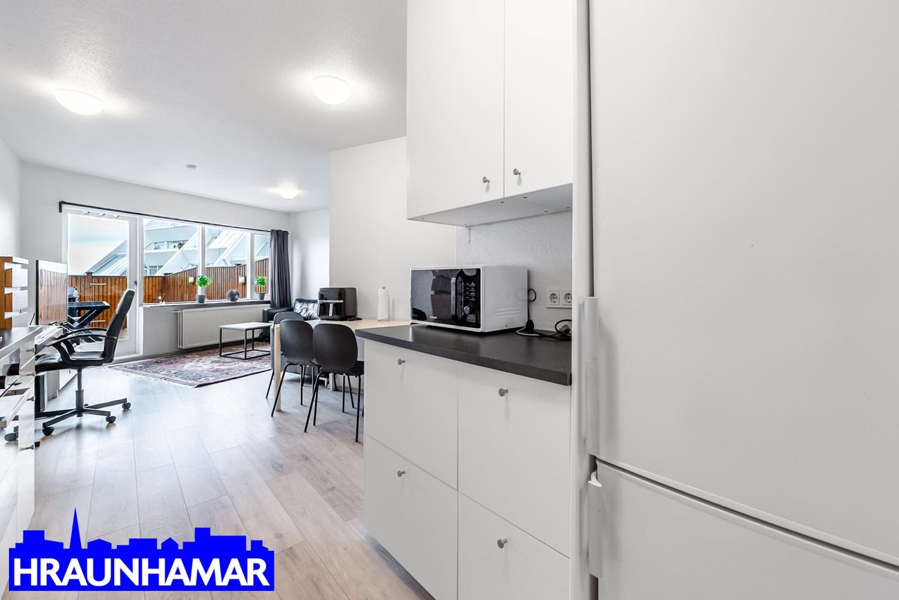 Hvammabraut 12, 220 Hafnarfjörður