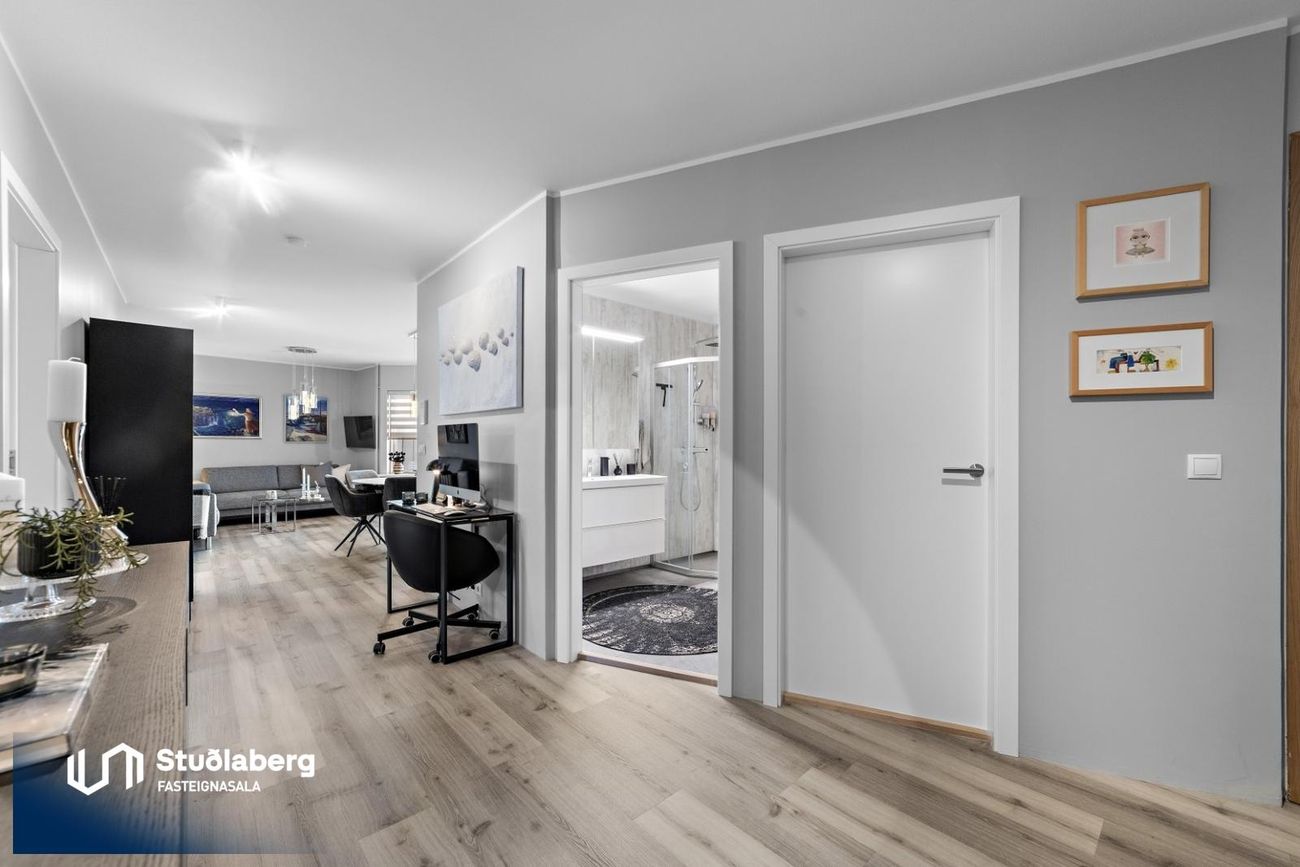 Vatnsnesvegur 29, 230 Reykjanesbær