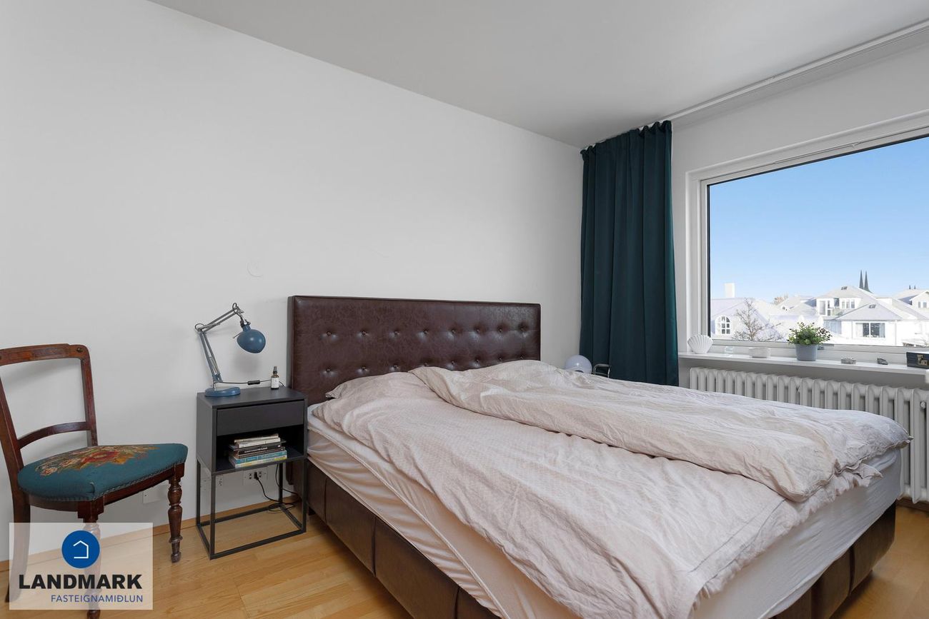 Skaftahlíð 12 - 0301, 105 Reykjavík