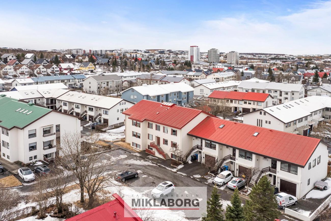 Jöklasel 25, 109 Reykjavík