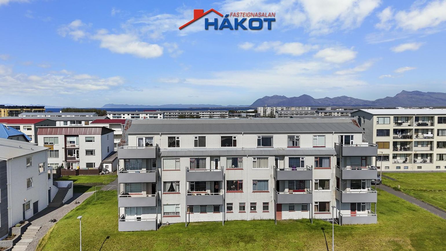 Jaðarsbraut 39, 300 Akranes