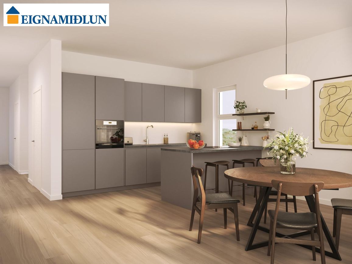 Baughamar 1, 221 Hafnarfjörður